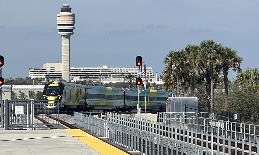 Slideshow: Brightline train pulling into a station.